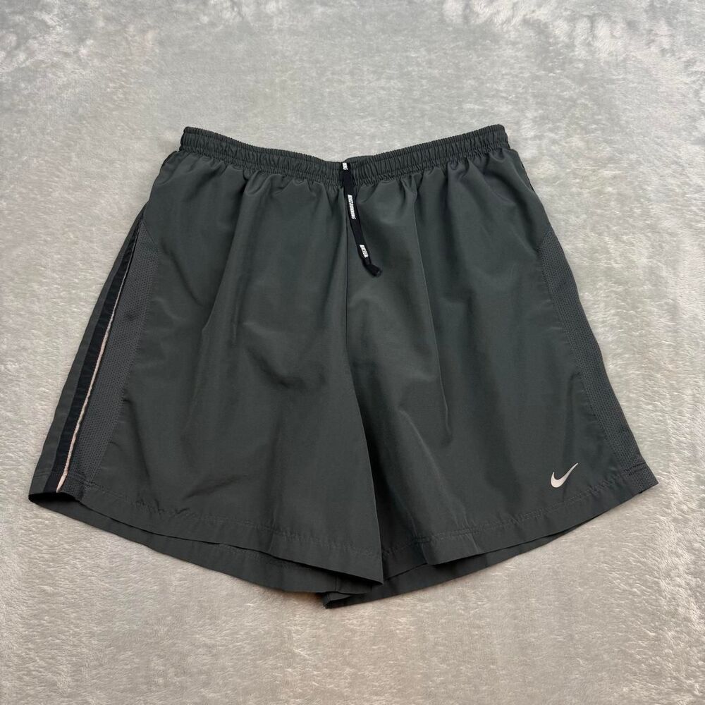 Nike Men's Black and Grey Shorts